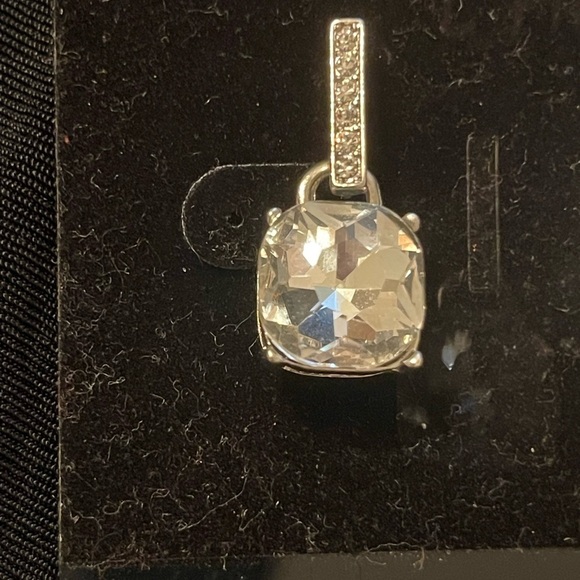 L'Amour Sparkling Silver Earrings - Picture 2 of 3